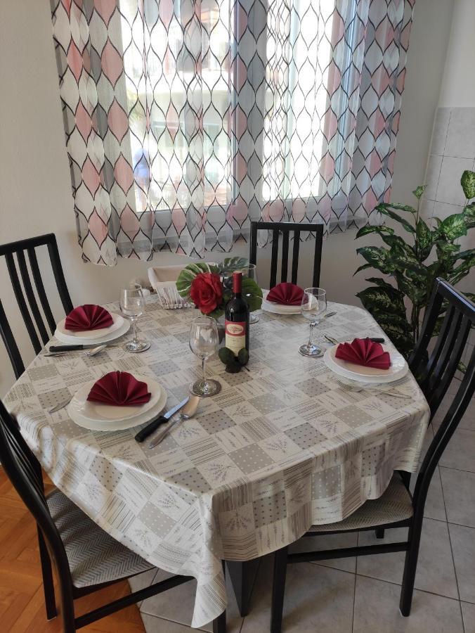 רייקה Apartman Lamia S Pogledom Na More מראה חיצוני תמונה